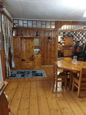 Guest House-Waterfall Chokhuldi Екстериор снимка