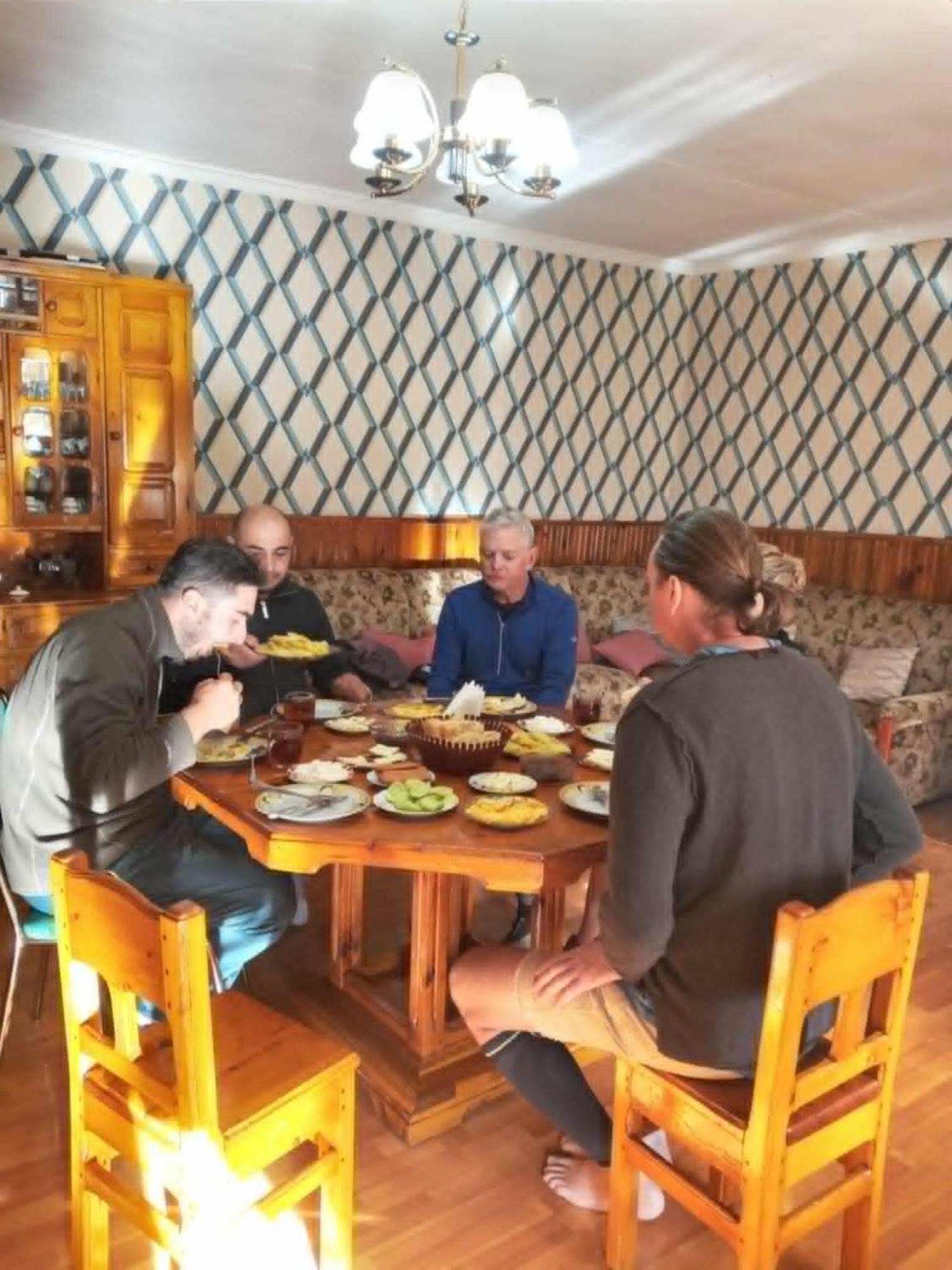 Guest House-Waterfall Chokhuldi Екстериор снимка