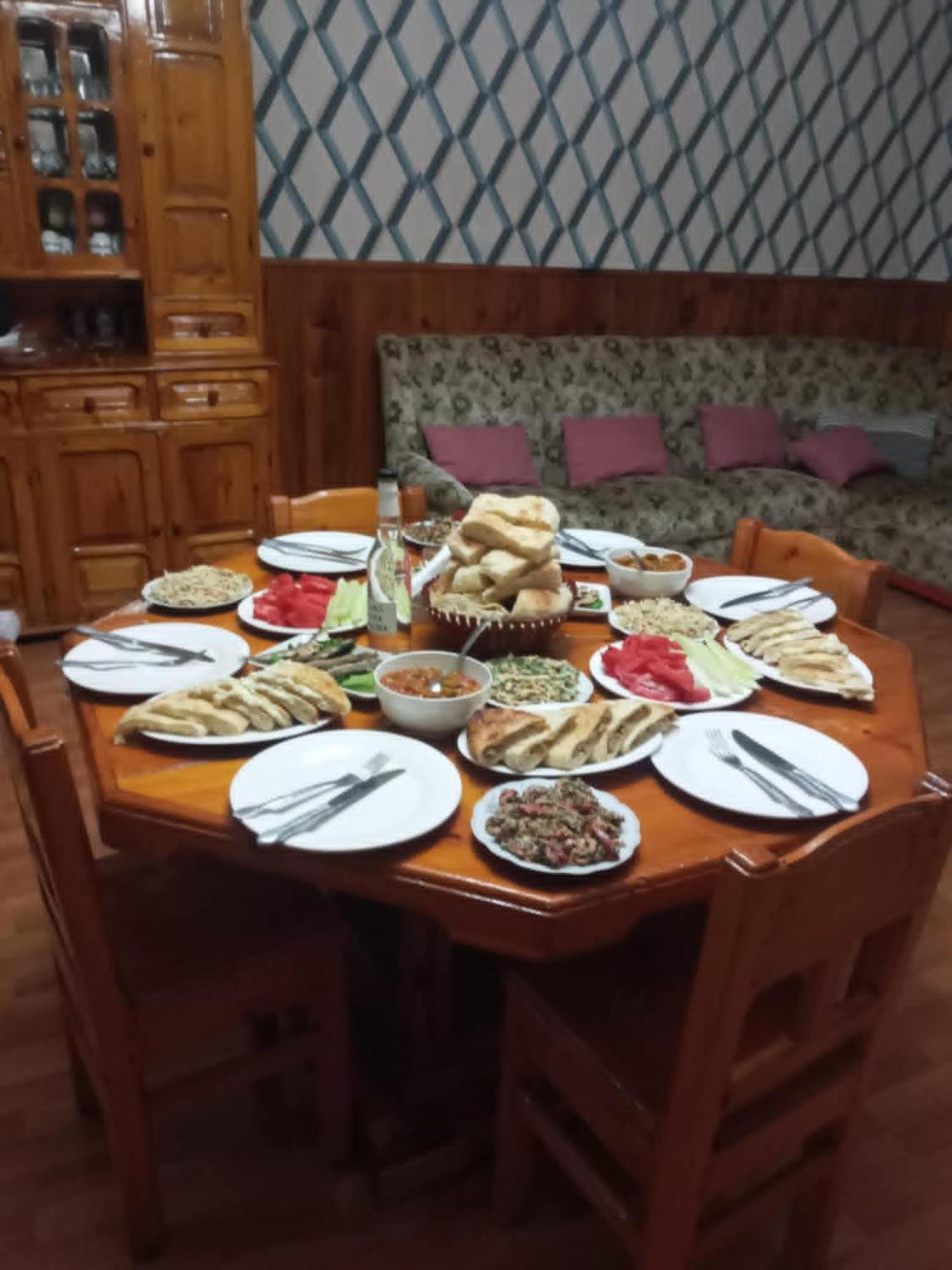 Guest House-Waterfall Chokhuldi Екстериор снимка